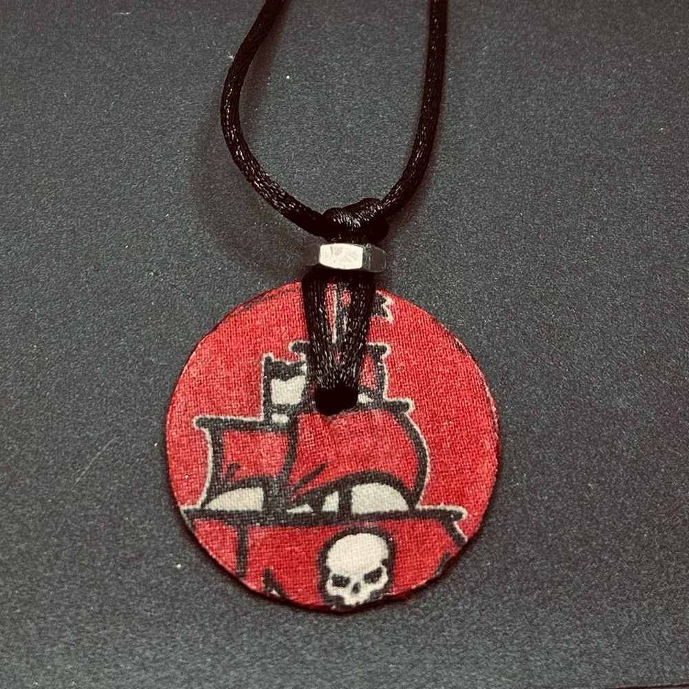 Bold Red Skull Pendant Necklace Buccaneers